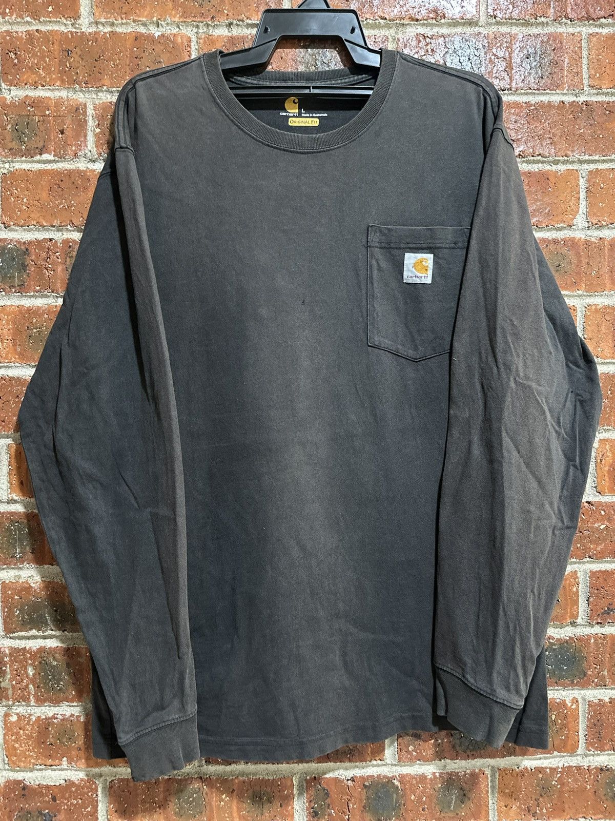 Carhartt Vintage Carhartt Pocket Tee Long Sleeve Sun Faded Tee Size US L / EU 52-54 / 3 - 1 Thumbnail