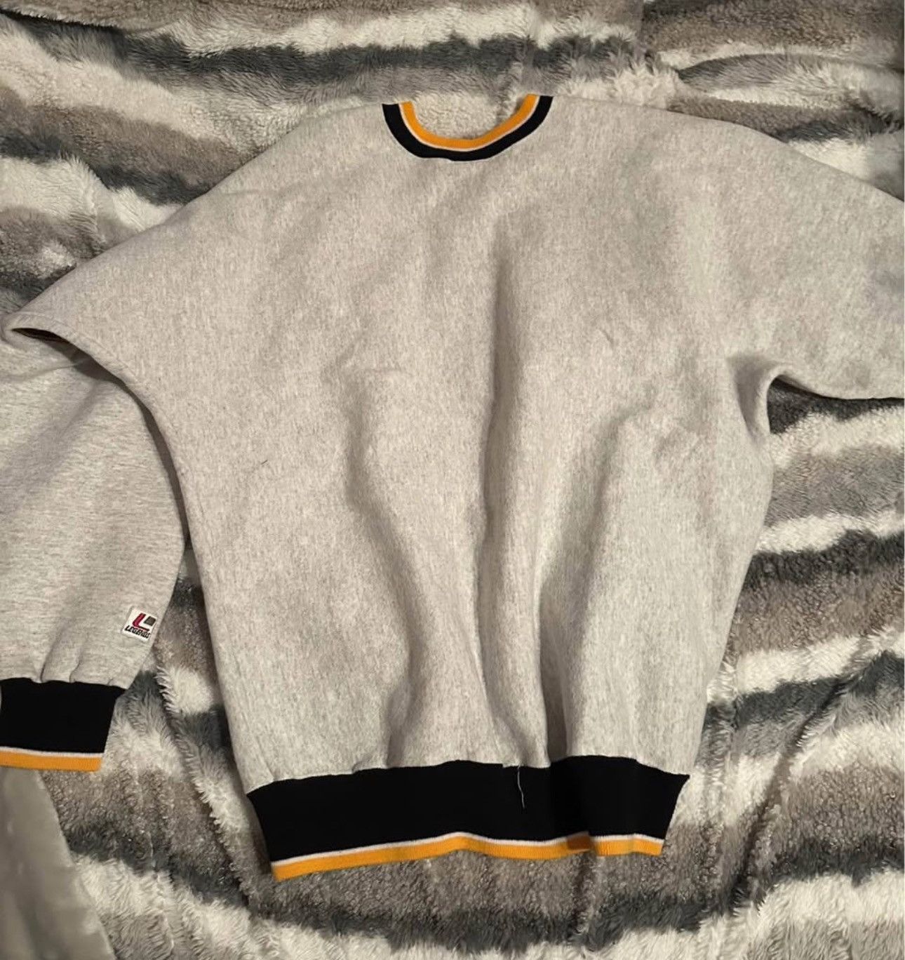 Japanese Brand × Vintage Vintage Iowa Sweater Size US L / EU 52-54 / 3 - 3 Thumbnail