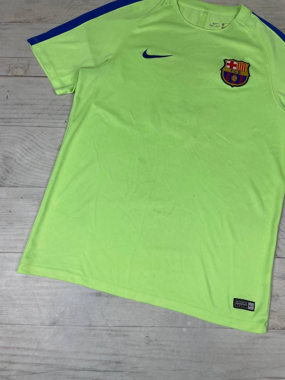 Nike Nike Barcelona 2016 2017 Training Shirt Soccer Jersey Size US L / EU 52-54 / 3 - 4 Thumbnail