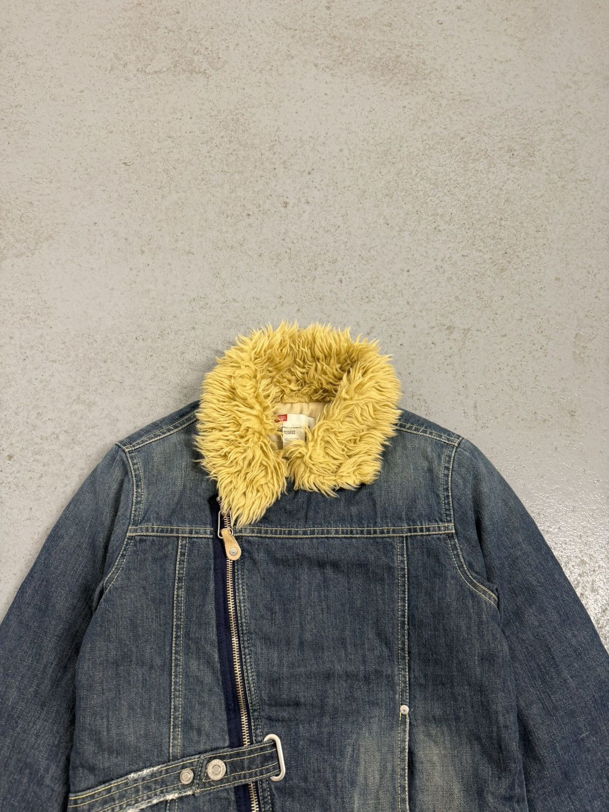 Diesel Vintage Diesel Fur Deconstructed Belted Denim Jacket Size L / US 10 / IT 46 - 4 Thumbnail