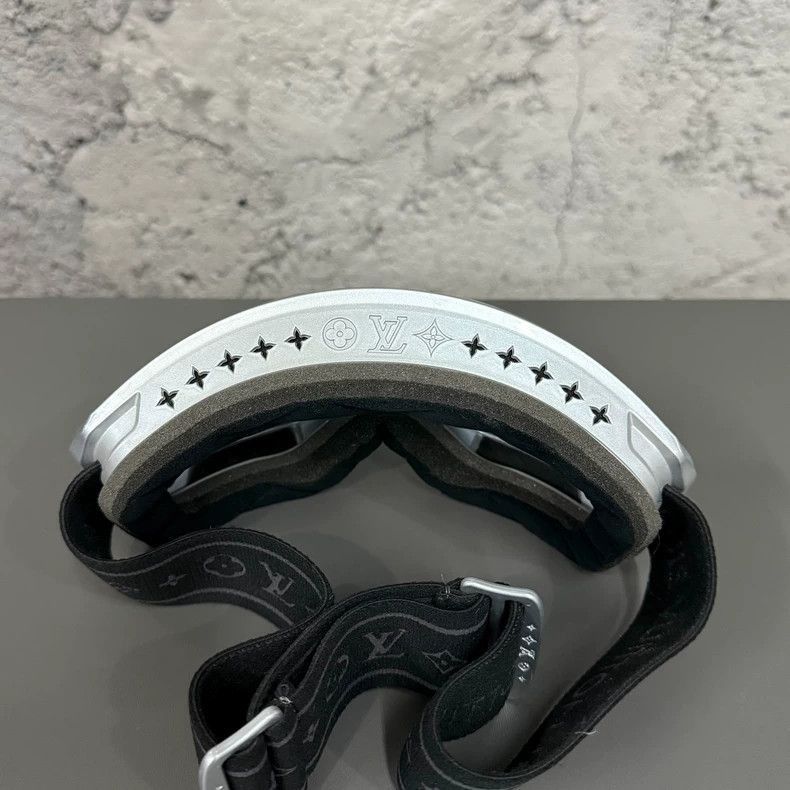 Louis Vuitton louis vuitton ski goggles with logo design-2507 Size ONE SIZE - 4 Thumbnail