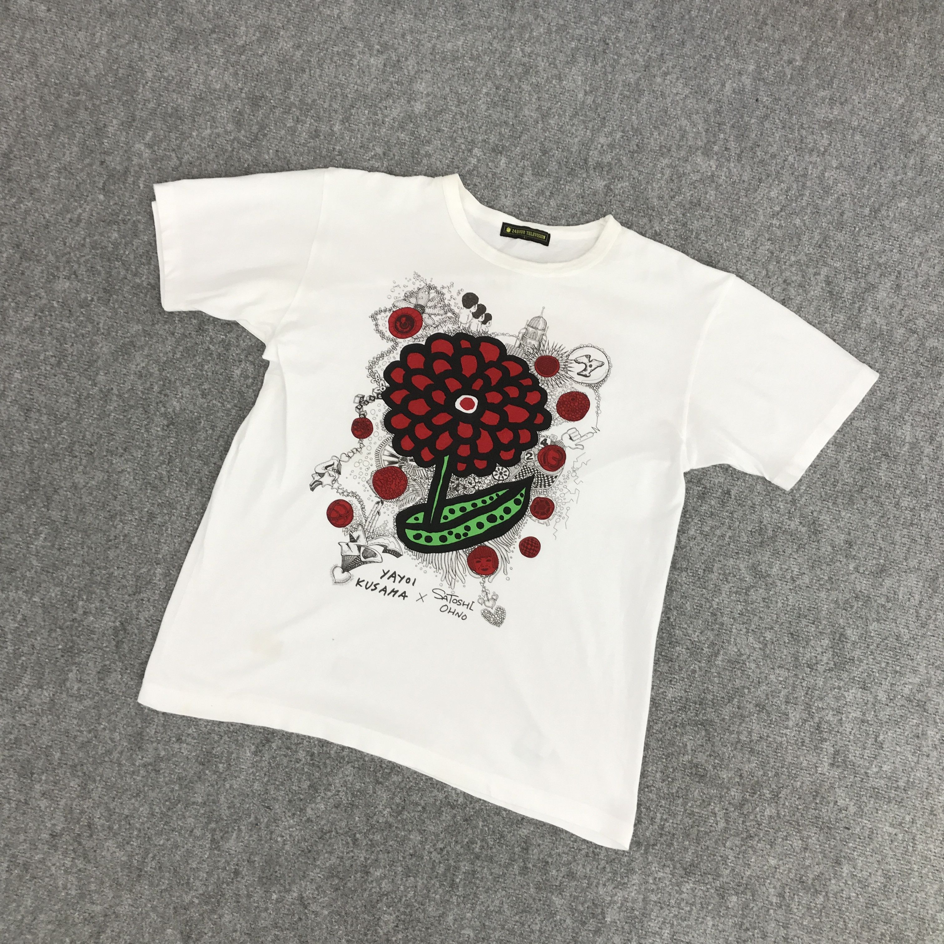 Japanese Brand × Vintage YAYOI KUSAMA X LOVE FOREVER JAPAN TSHIRTS Size US L / EU 52-54 / 3 - 5 Thumbnail