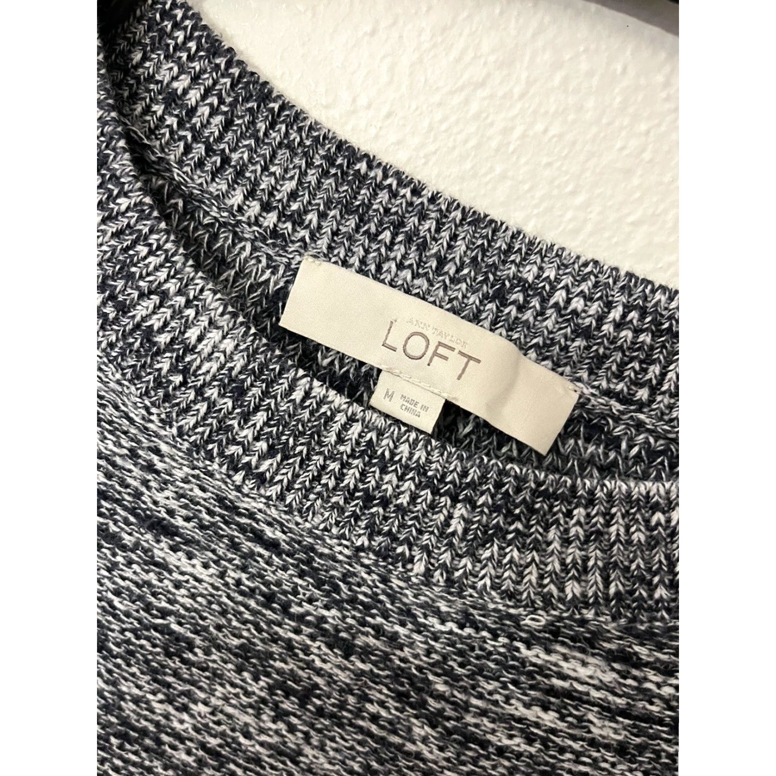 Loft Loft Blouse Women M Blue Knit Long Sleeve Crew Neck Herringbone Pullover Machine Washable Casual Womens Size M / US 6-8 / IT 42-44 - 2 Thumbnail