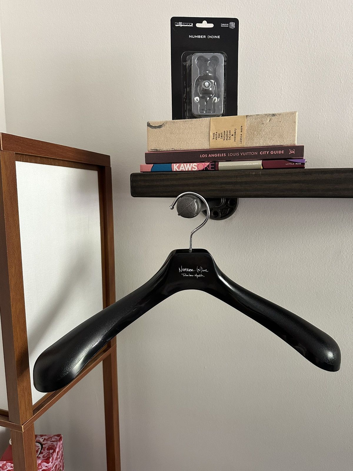 Number (N)ine Number (N)ine Takahiro Miyashita Authentic Clothes Hanger Size ONE SIZE - 4 Thumbnail