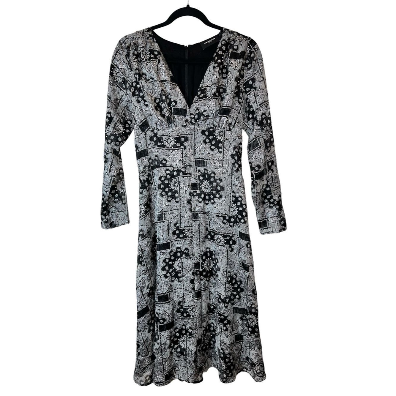 The Kooples NWT The Kooples Bandana Print V-Neck Midi Dress Black & Whi Size S / US 4 / IT 40 - 6 Thumbnail
