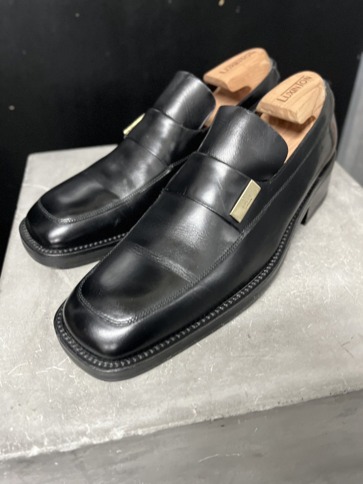 Gucci Gucci Black Square-Toe Leather Loafers 7.5D w/ Brass plate Size US 7.5 / EU 40-41 - 1 Thumbnail