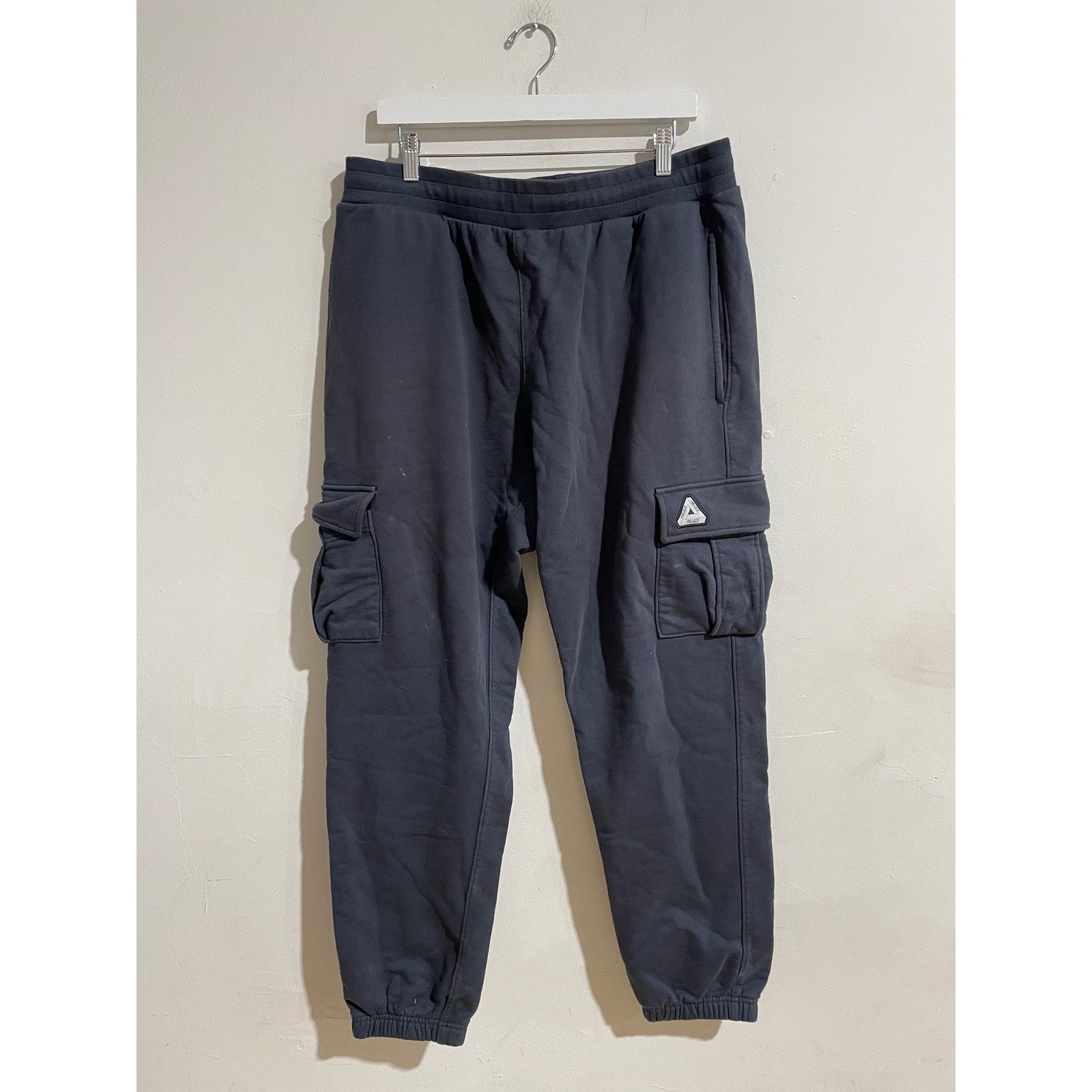 Palace PALACE SOFAR CARGO JOGGERS 'NAVY' SIZE XL PREOWNED Size US 36 / EU 52 - 1 Thumbnail