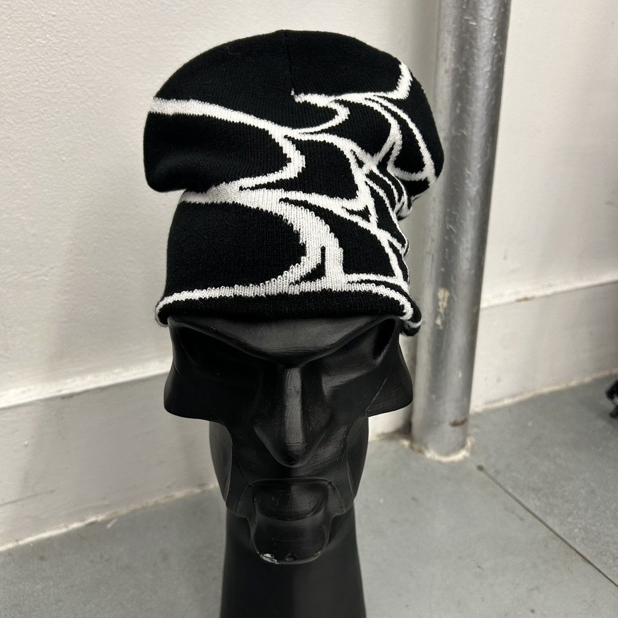 Vintage Y2K 2000s Style Spider Web All Over Print Skater Beanie Size ONE SIZE - 1 Thumbnail