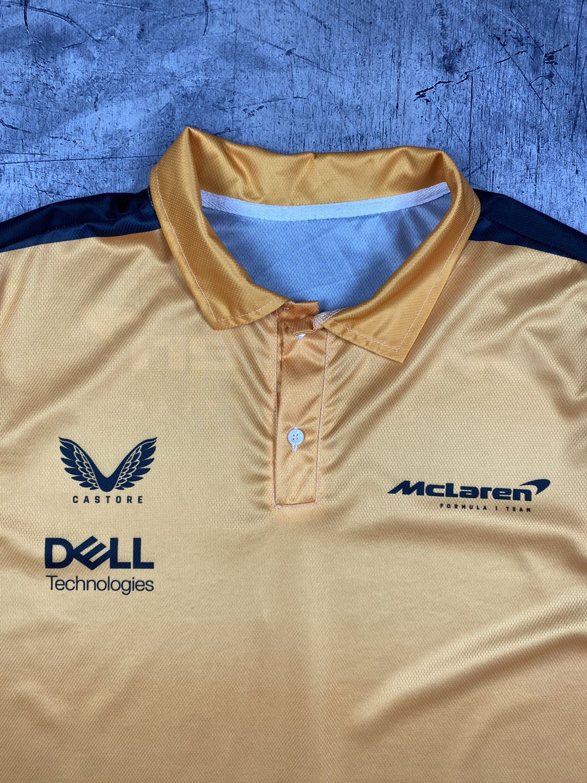 Other McLaren Racing Formula 1 Team Pirelli Castore Polo Size US XL / EU 56 / 4 - 5 Thumbnail