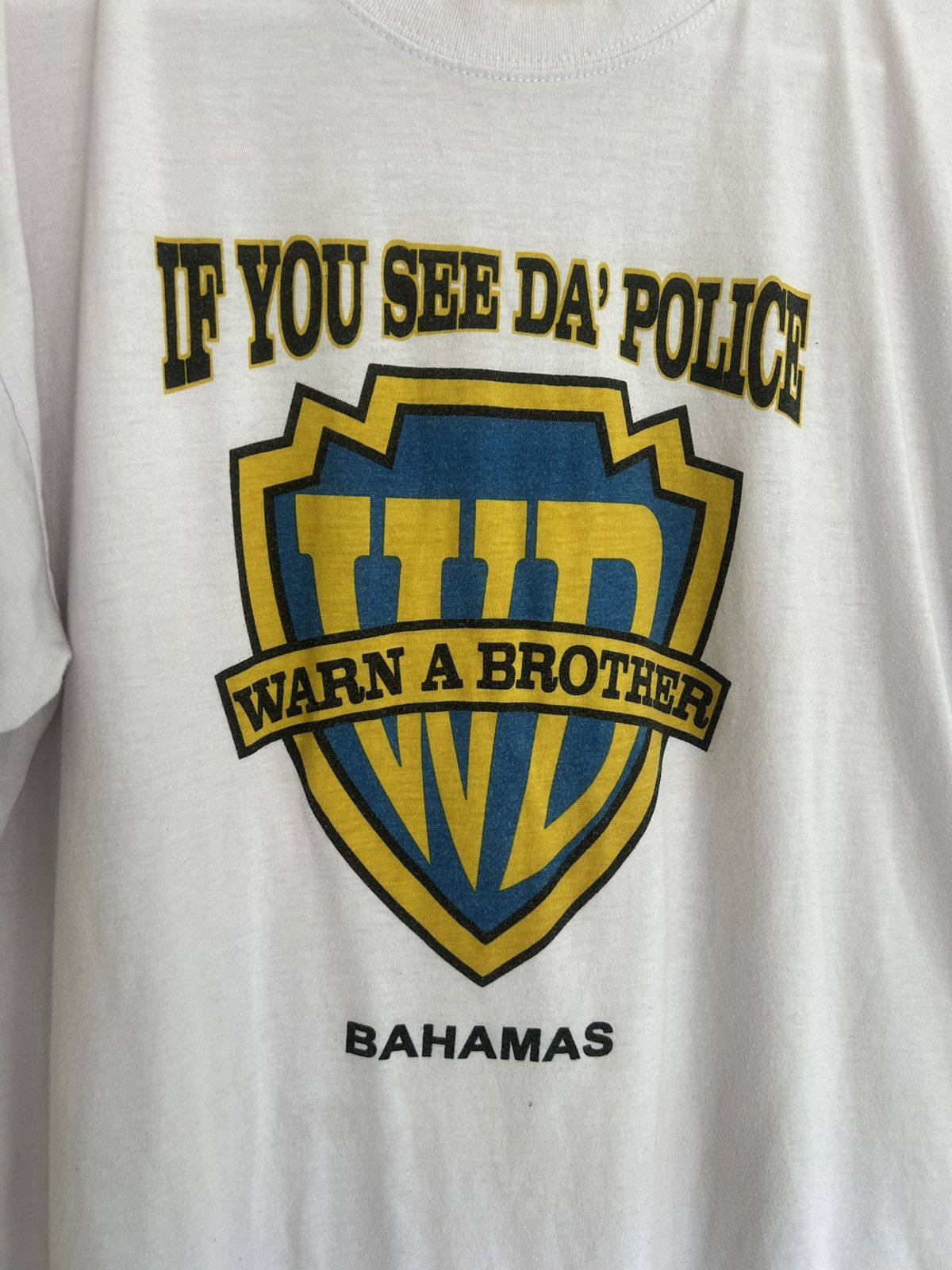 Vintage Vintage If You See Da’ Police Warn A Brother Parody Tshirt Size US XL / EU 56 / 4 - 1 Thumbnail