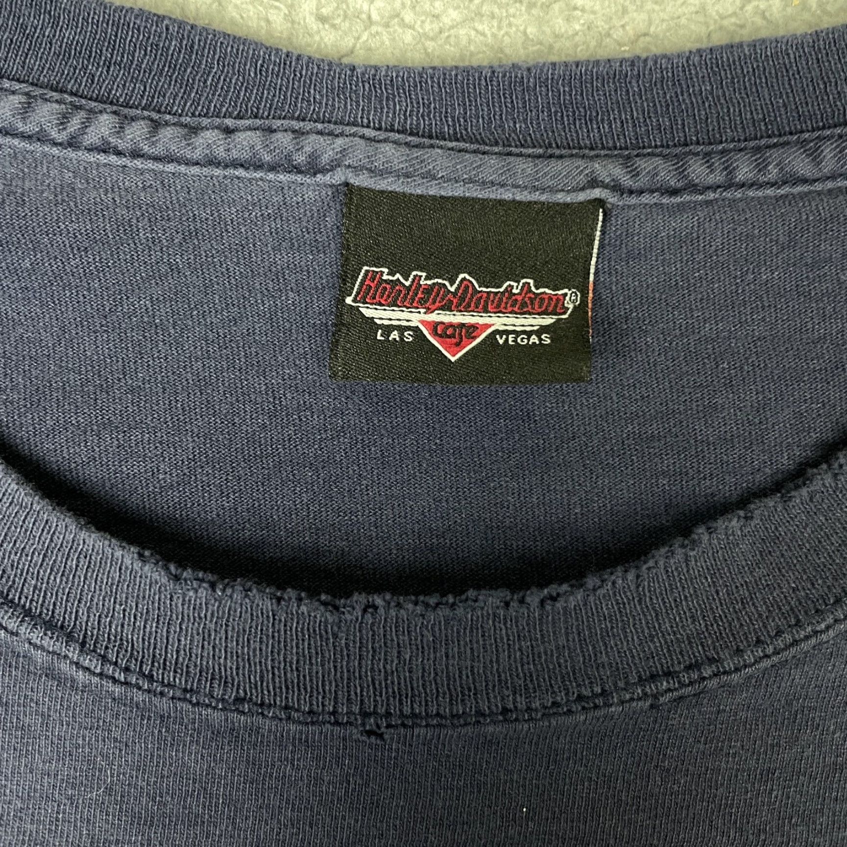 Harley Davidson VINTAGE Harley-Davidson T-shirt Adult XL Blue Distressed Embroidered Logo Long Sleeve Crew Neck Men's Harley-Davidson Shirt Size US XL / EU 56 / 4 - 5 Thumbnail
