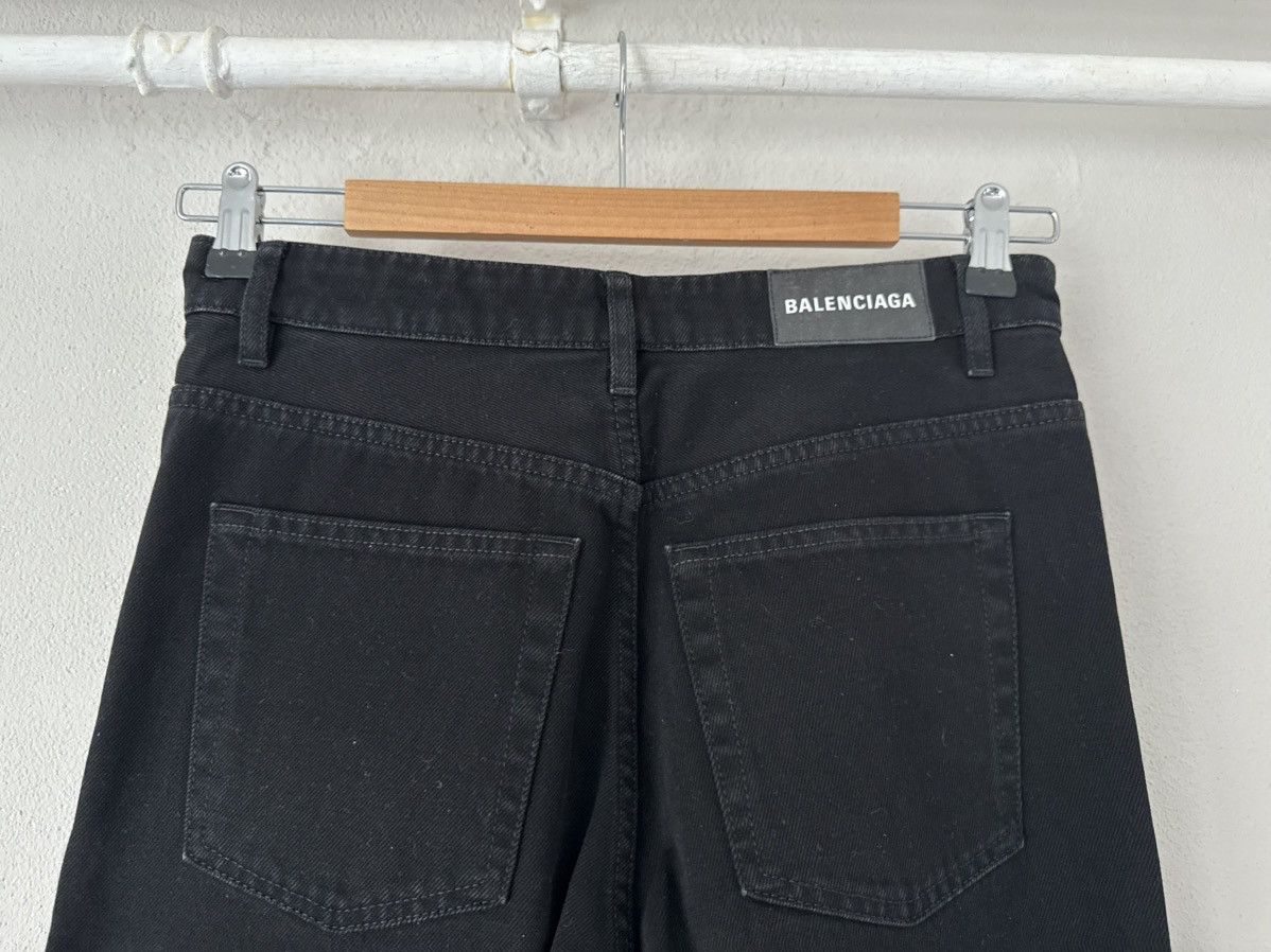 Balenciaga Black Slim Fit Denim Jeans with Logo Patch Size US 27 - 8 Thumbnail