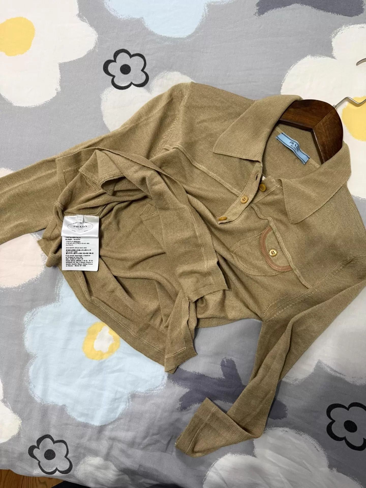 Prada PRADA Wool Silk Crewneck Top Khaki Green 9/10 Size XS / US 0-2 / IT 36-38 - 6 Thumbnail