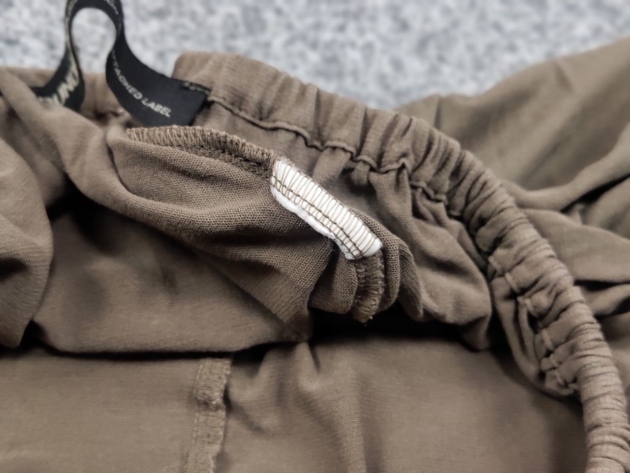 Rundholz Rundholz Design SІkirt Cylinder elastic bands khaki color Size 28" / US 6 / IT 42 - 15 Thumbnail
