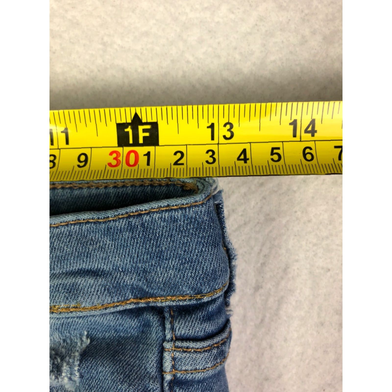 Topshop VINTAGE Top Shop Moto Jamie Juniors Jeans Distressed Blue Denim 26x24 Regular Zip Inseam 24.5 Mens Boys Size 4XL / US 24-26 - 7 Thumbnail