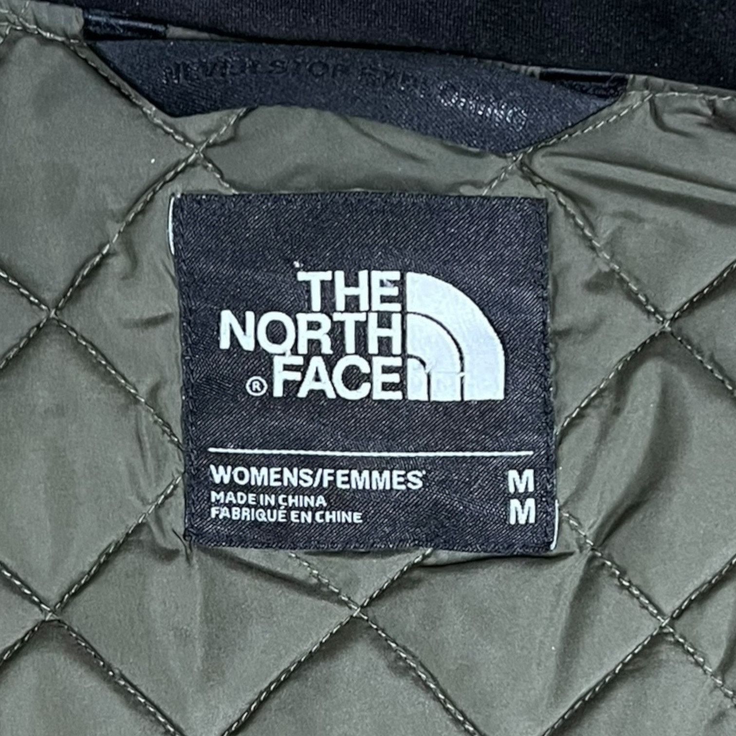 The North Face The North Face Women’s M Barstol Bomber Puffer Jacket Camo Size M / US 6-8 / IT 42-44 - 3 Thumbnail
