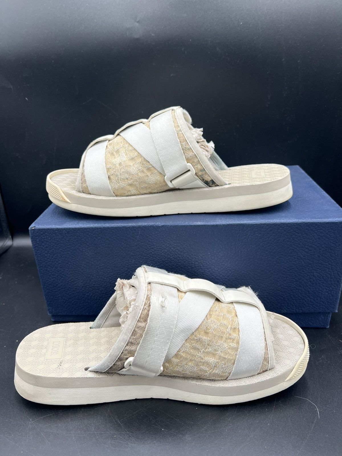 Dior Size 9us/42eu Dior Alpha Sandal OG Box Size US 9 / EU 42 - 2 Thumbnail