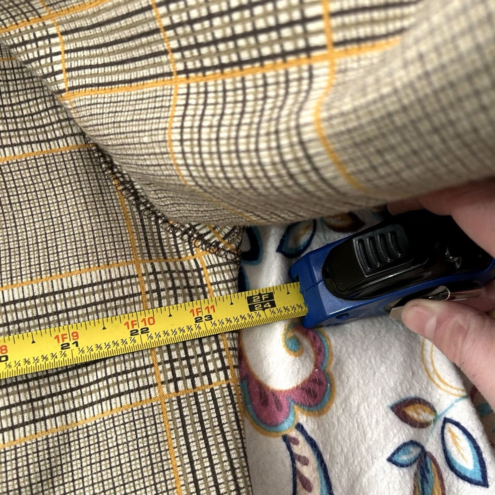 Vintage VINTAGE Ecko Unlimited Plaid Full Zip Hoodie Mens L Tan KS? Size US L / EU 52-54 / 3 - 7 Thumbnail