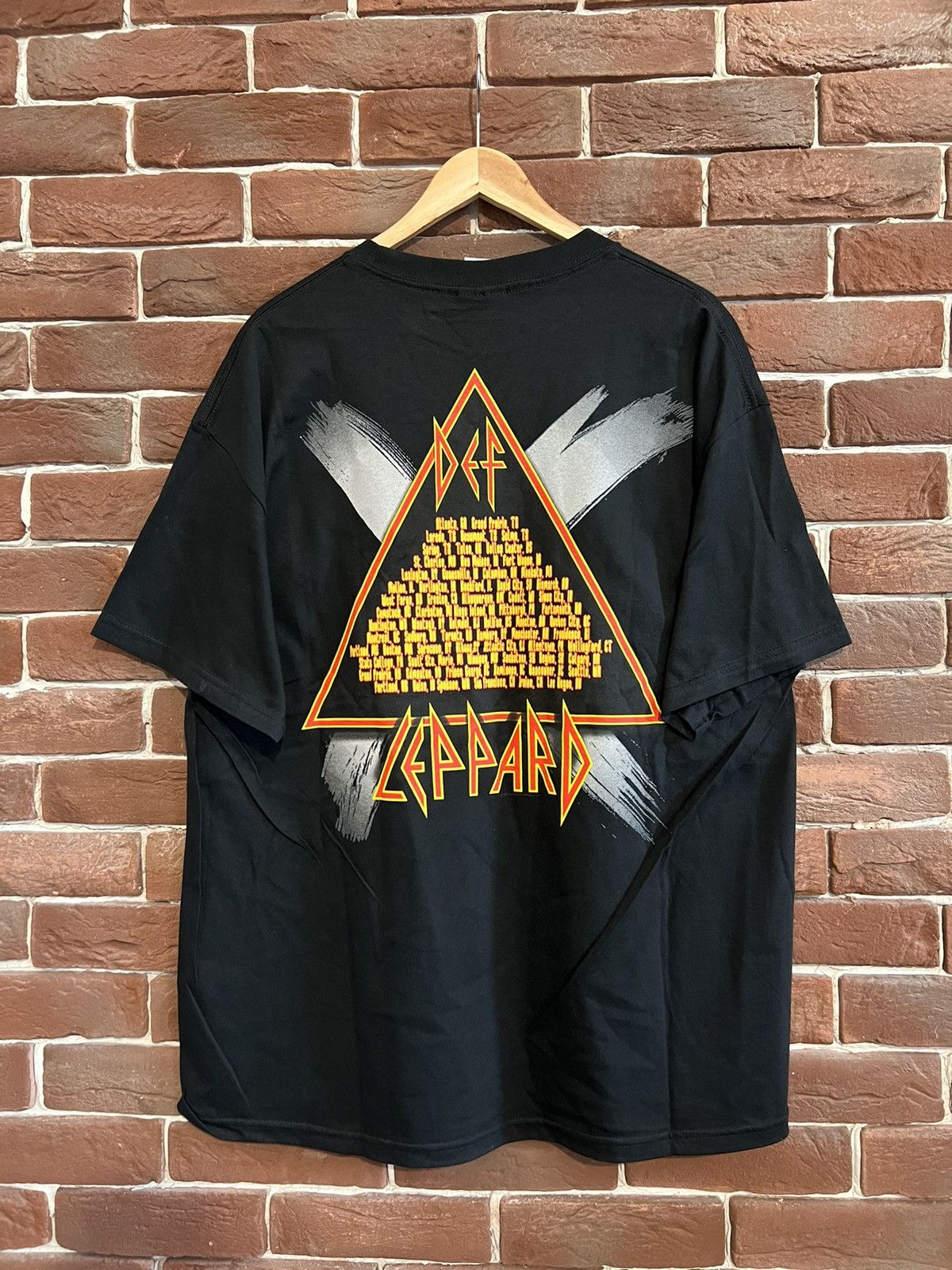 Band Tees Vintage Def Leppard 00s Y2K Tour Rock Metal Band Tshirt Hype Size US XL / EU 56 / 4 - 2 Thumbnail