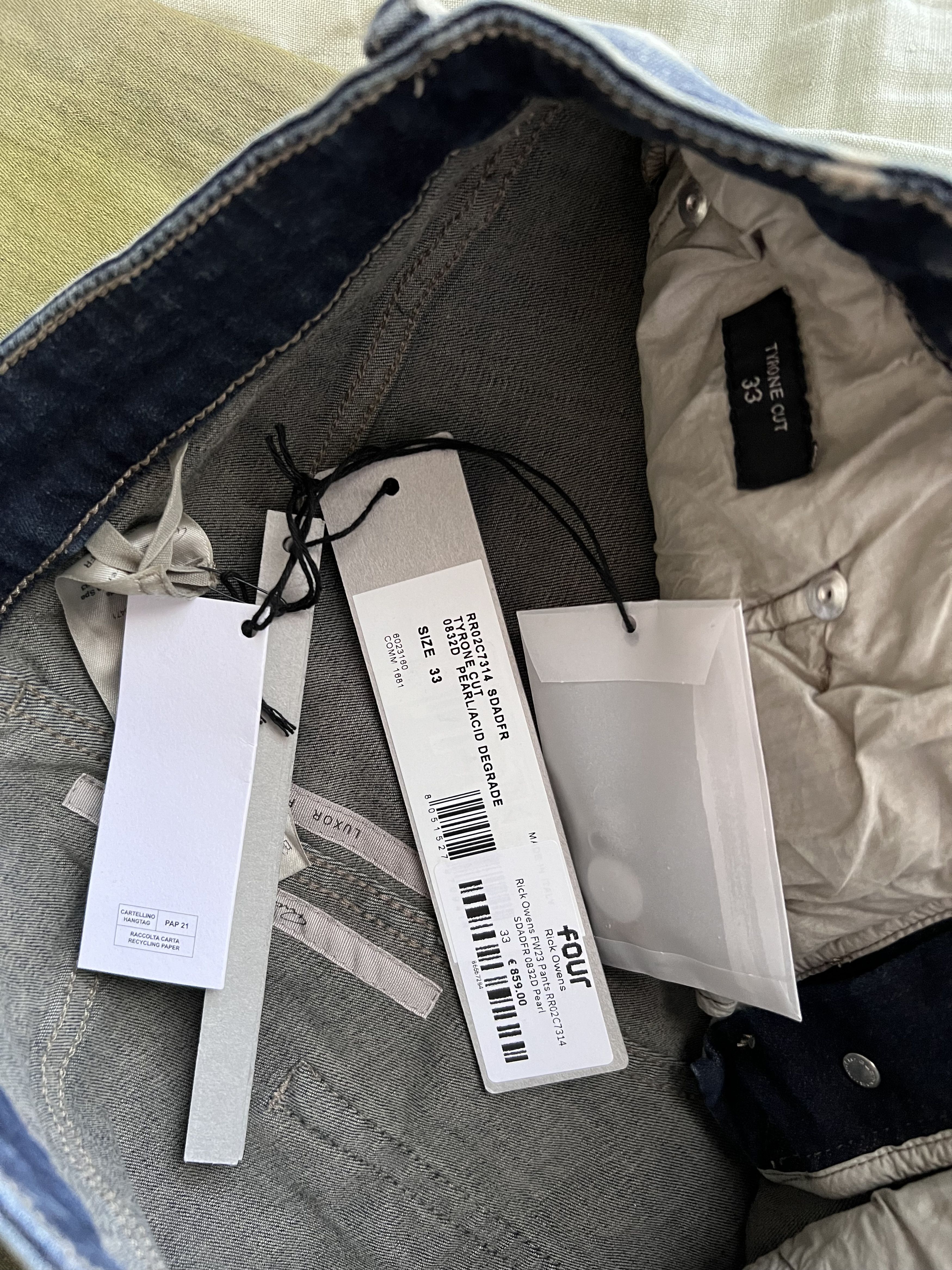 Rick Owens Rick Owens Tyrone Cut Jeans in Pearl Acid Degrade Size US 33 - 9 Thumbnail