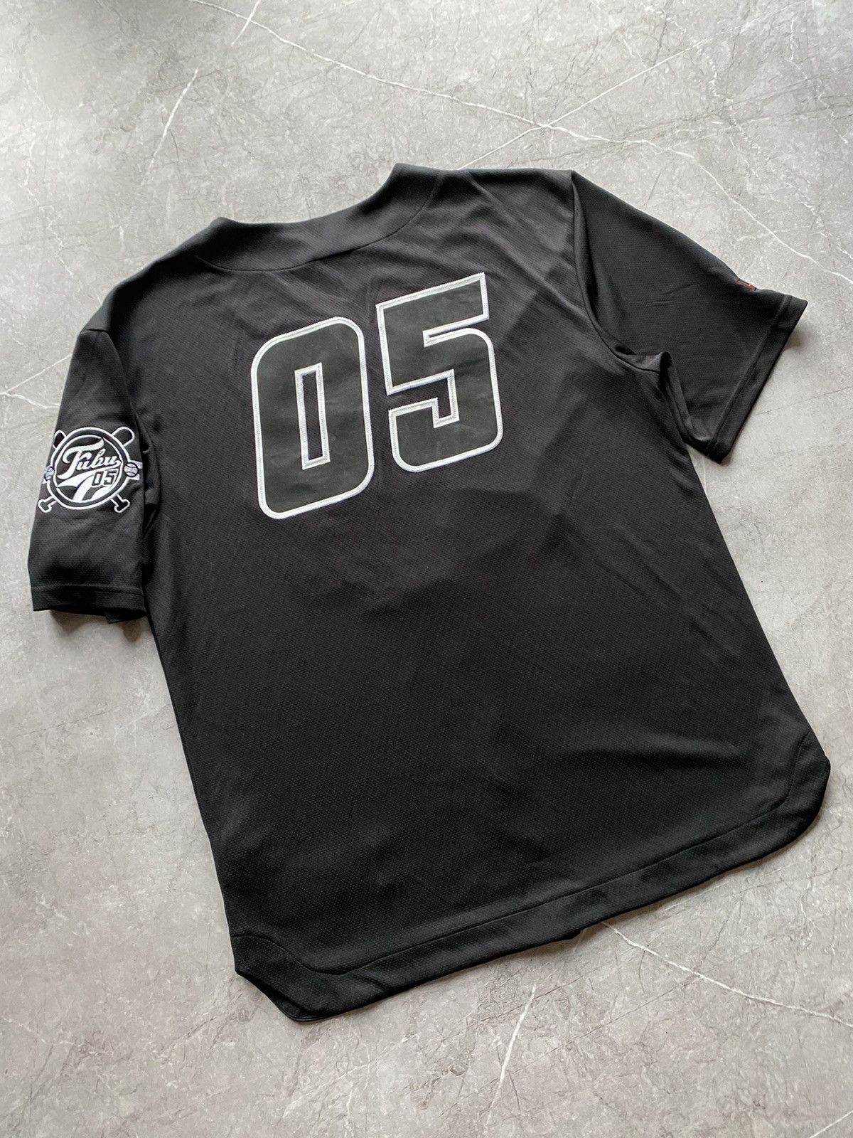 Fubu Vintage Y2K Fubu 05 Drill Rap Skate T-shirt Jersey Overshirt Size US L / EU 52-54 / 3 - 3 Thumbnail