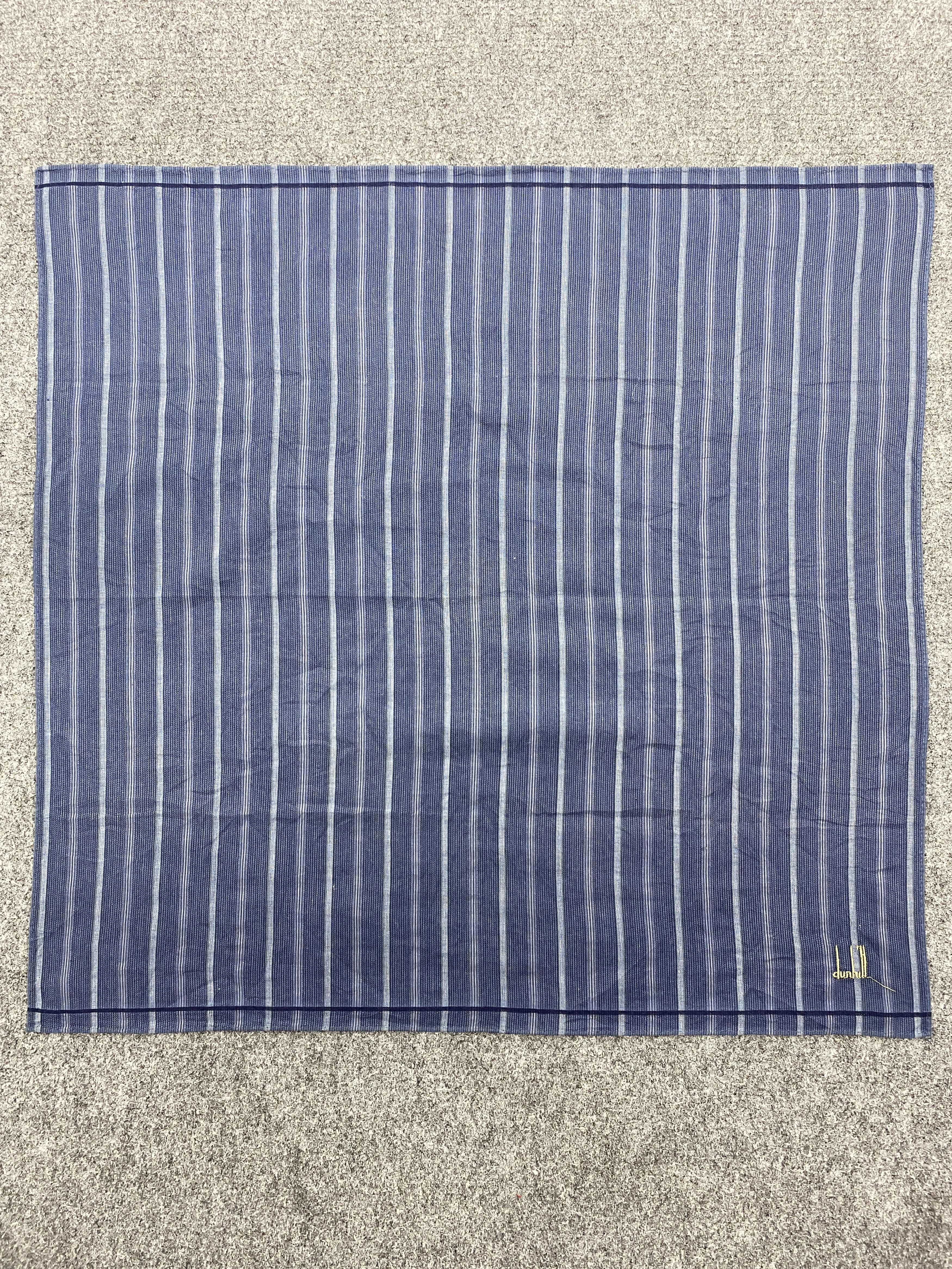 Alfred Dunhill Vintage Dunhill Handkerchief / Neckerchief / Bandana HKC0851 Size ONE SIZE - 4 Thumbnail