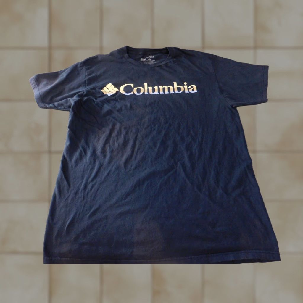 Vintage Columbia Mens T-Shirt Regular Large Blue Logo Shirt Short Sleeve Crew Neck Knit Cotton Breathable Classic Outdoors Size US L / EU 52-54 / 3 - 1 Thumbnail