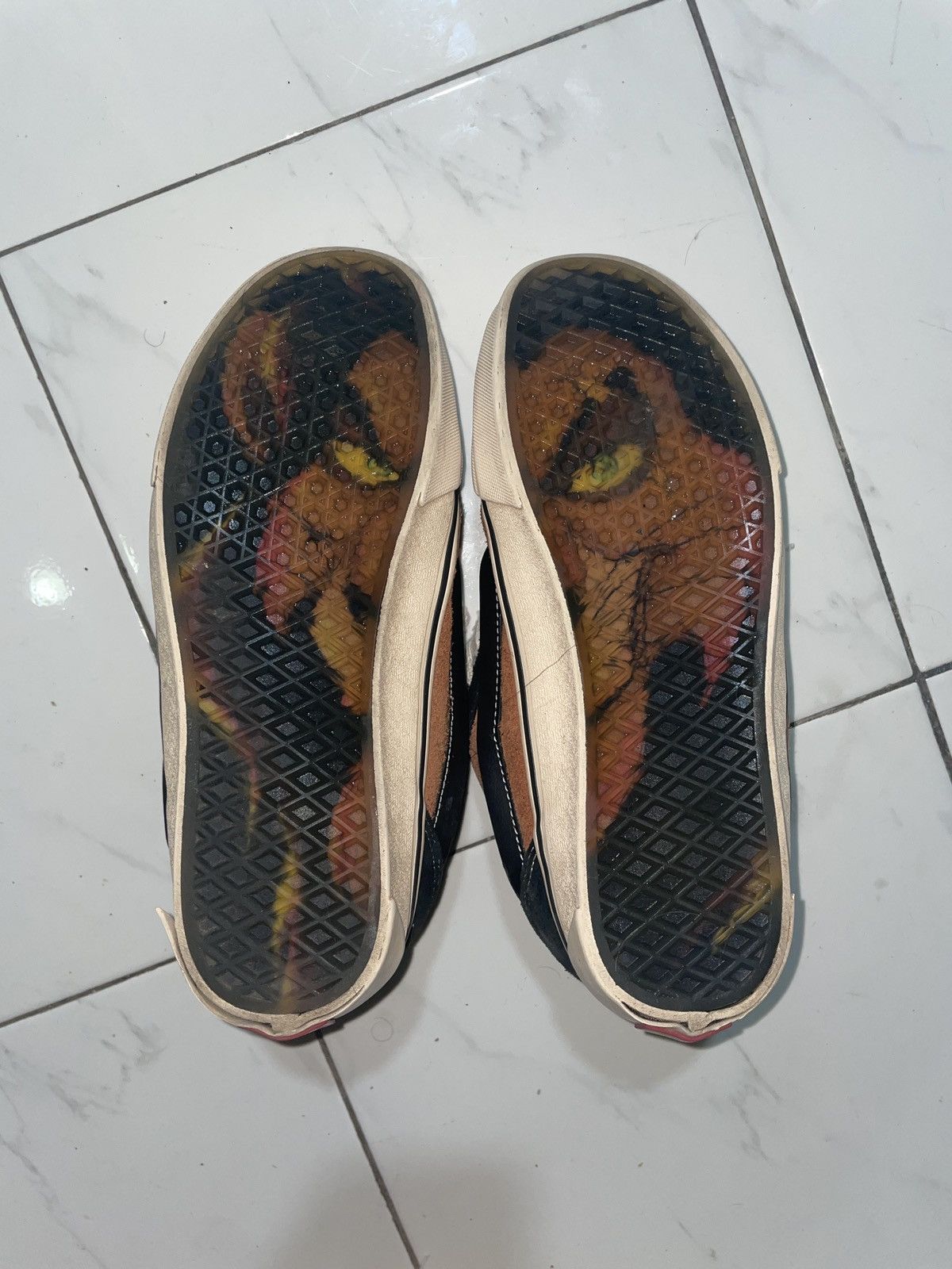 Vans Vans Knu Skool x Disney Size US 8 / EU 41 - 3 Thumbnail