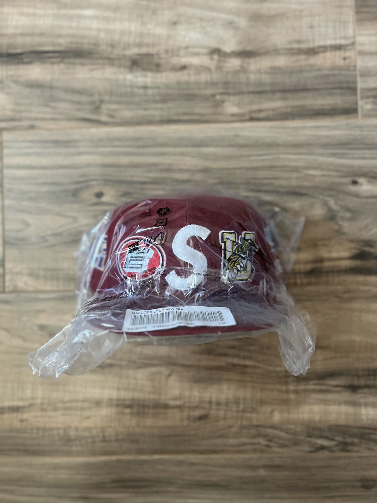 Supreme Supreme Mascots S Logo New Era 59Fifty Fitted Cap Size ONE SIZE - 1 Thumbnail