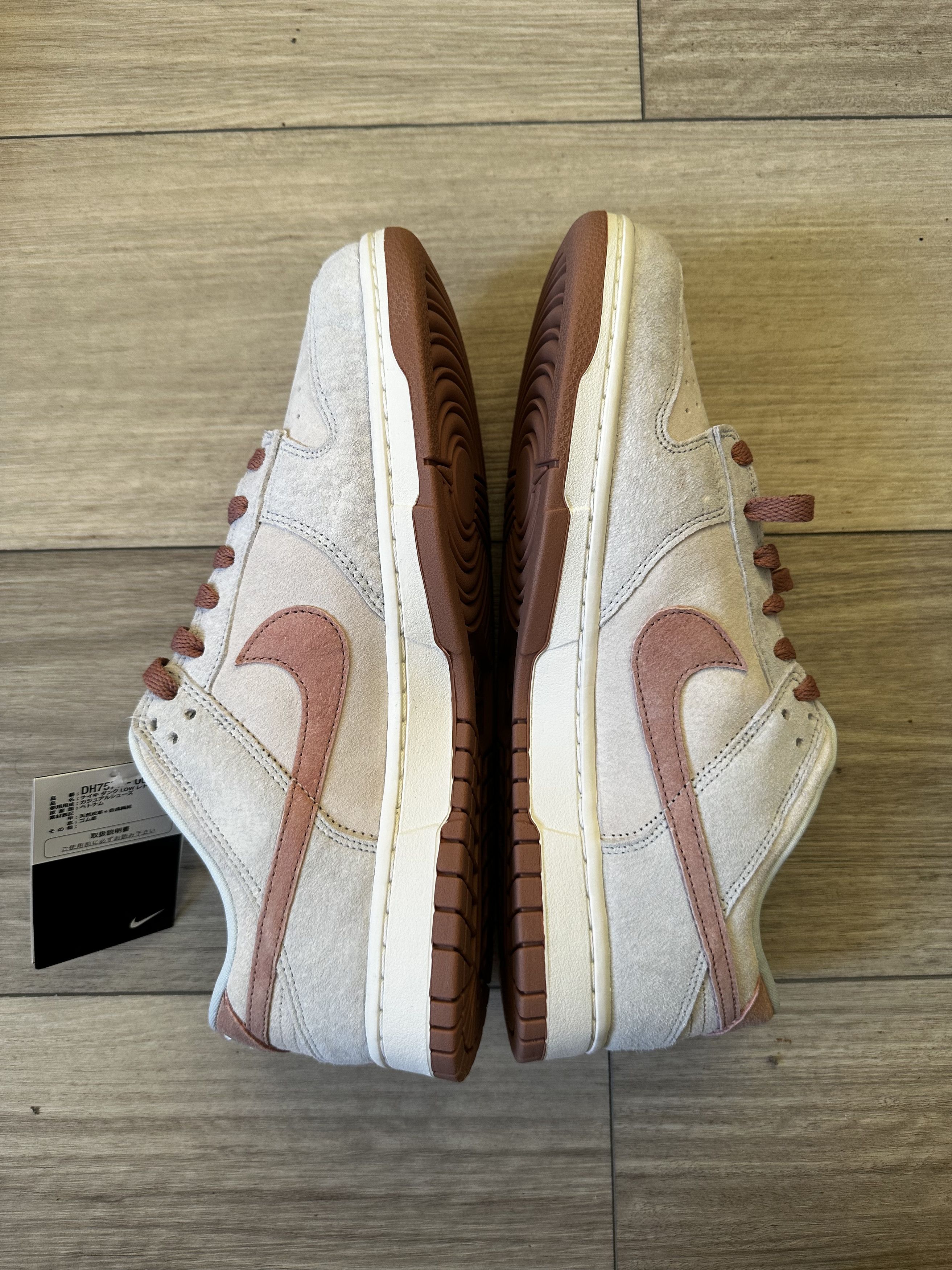Nike Nike 2022 'Fossil Rose' Dunk Low Premium Size US 11 / EU 44 - 3 Thumbnail
