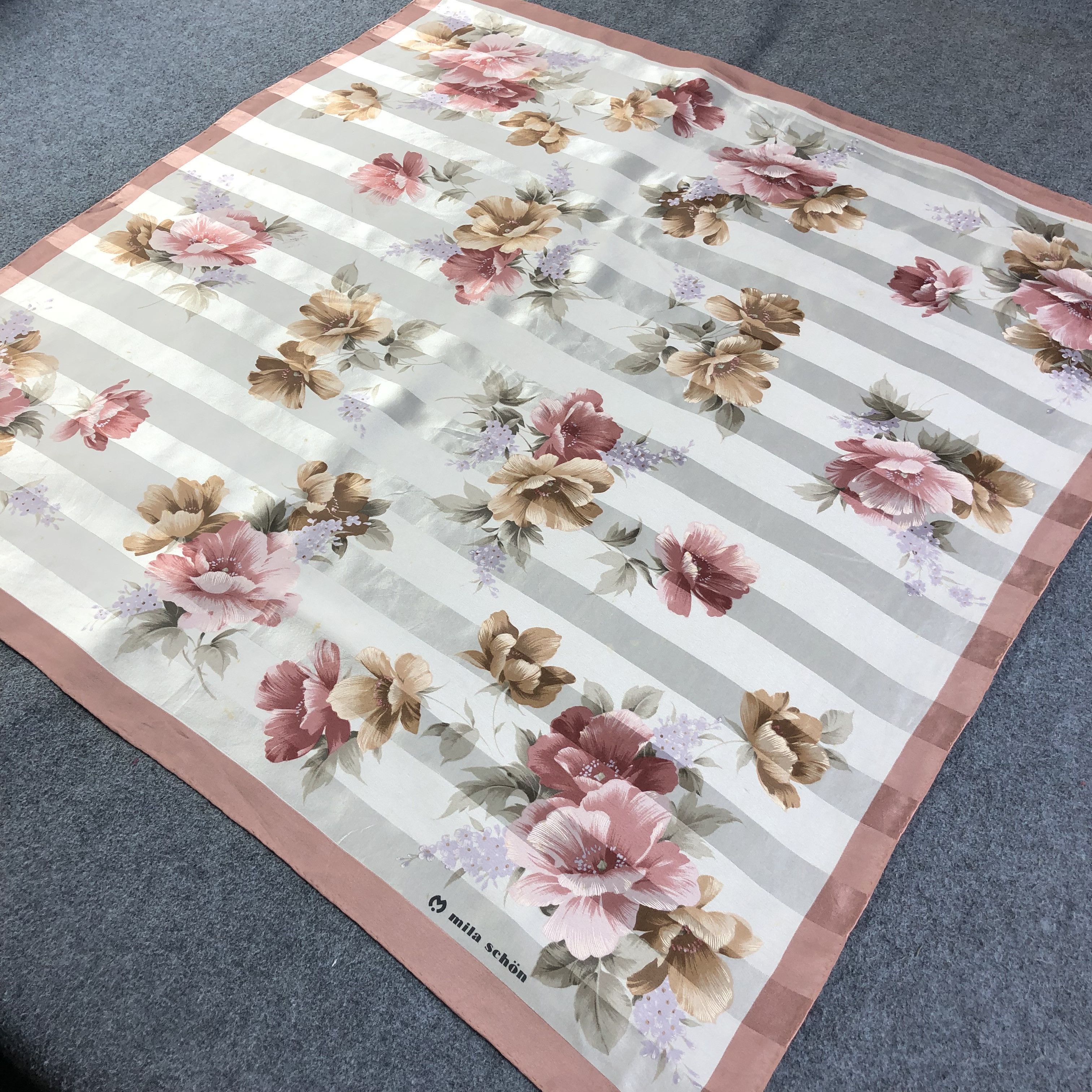 Mila Schon Mila Schon Floral Hand Rolled Silk Scarf M675 Size ONE SIZE - 2 Thumbnail