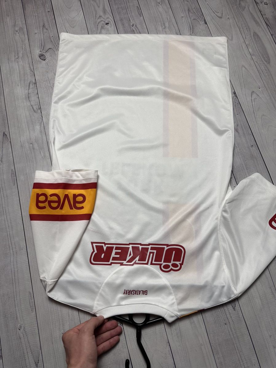 Nike Galatasaray nike Soccer jersey size S white Size US S / EU 44-46 / 1 - 5 Thumbnail