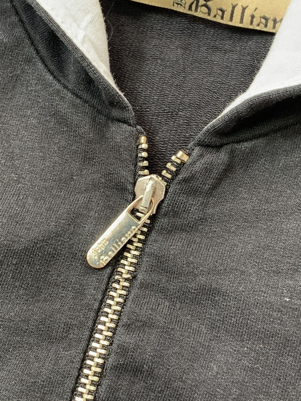 VINTAGE JOHN GALLIANO 2000s ZIP UP HOODIE
