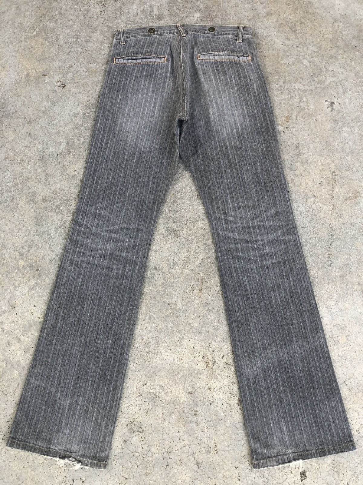 Semantic Design Flared Jeans Hickory Distressed