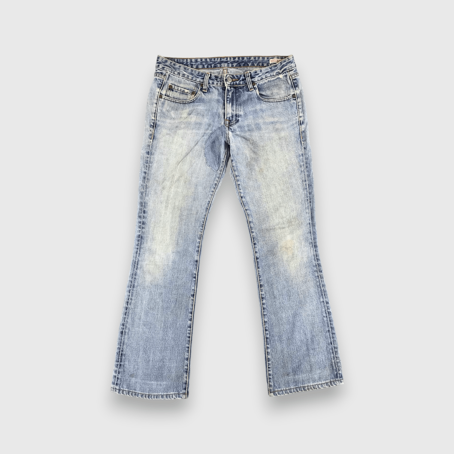 Levi's Vintage Light Wash Levis Flare Jeans- J1300 Size US 33 - 1 Thumbnail