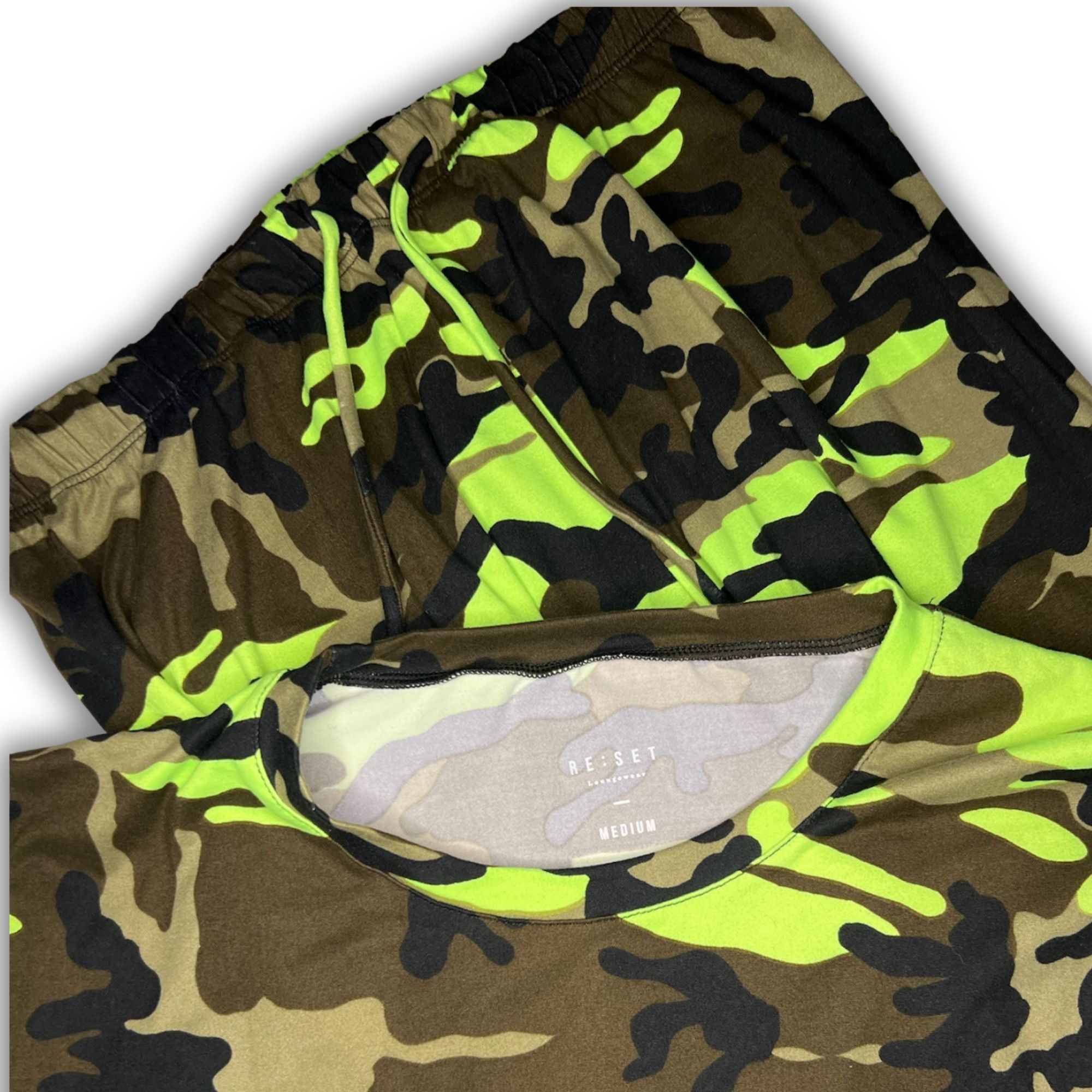 Other Camouflage-Print Long-Sleeve Top & Pants Set Medium By Re:Se Size US M / EU 48-50 / 2 - 3 Thumbnail