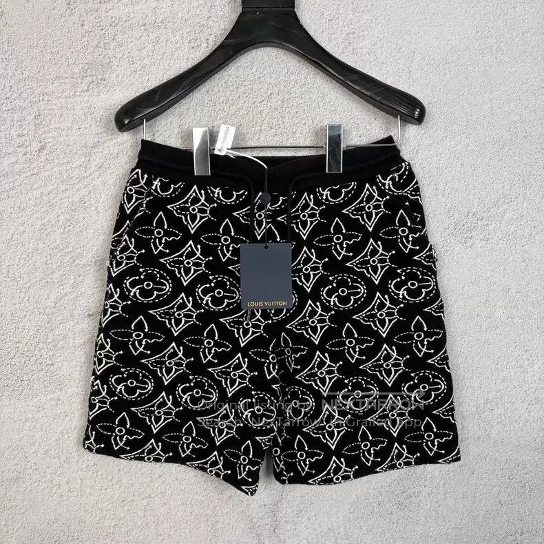 Louis Vuitton Louis Vuitton size xs Black Floral Full Print Elastic Strai Size US 28 / EU 44 - 1 Thumbnail
