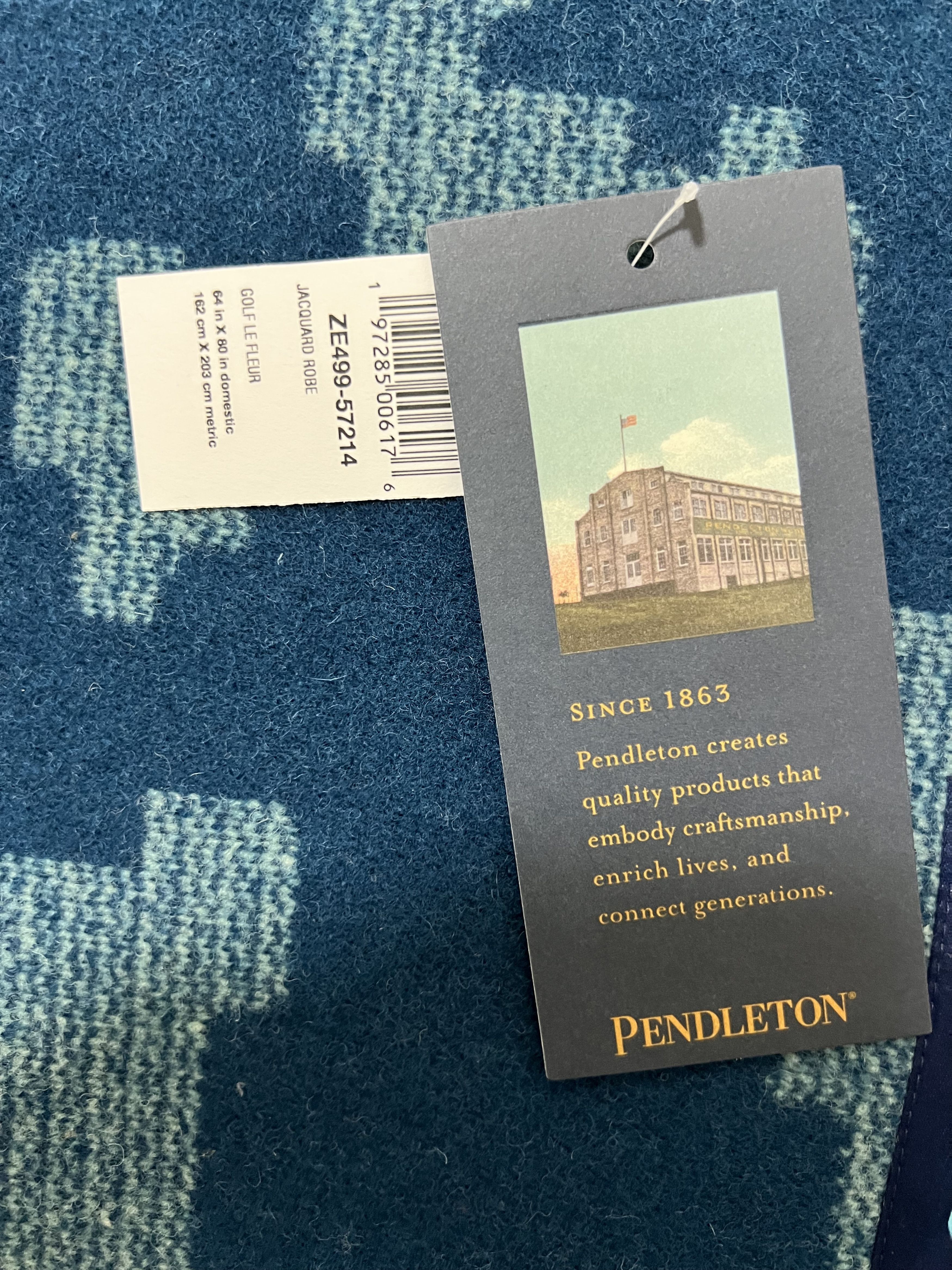 Golf le Fleur 💚 Golf Le Fleur x Pendleton Fleur Camo Jacquard Blanket NEW Size ONE SIZE - 20 Thumbnail