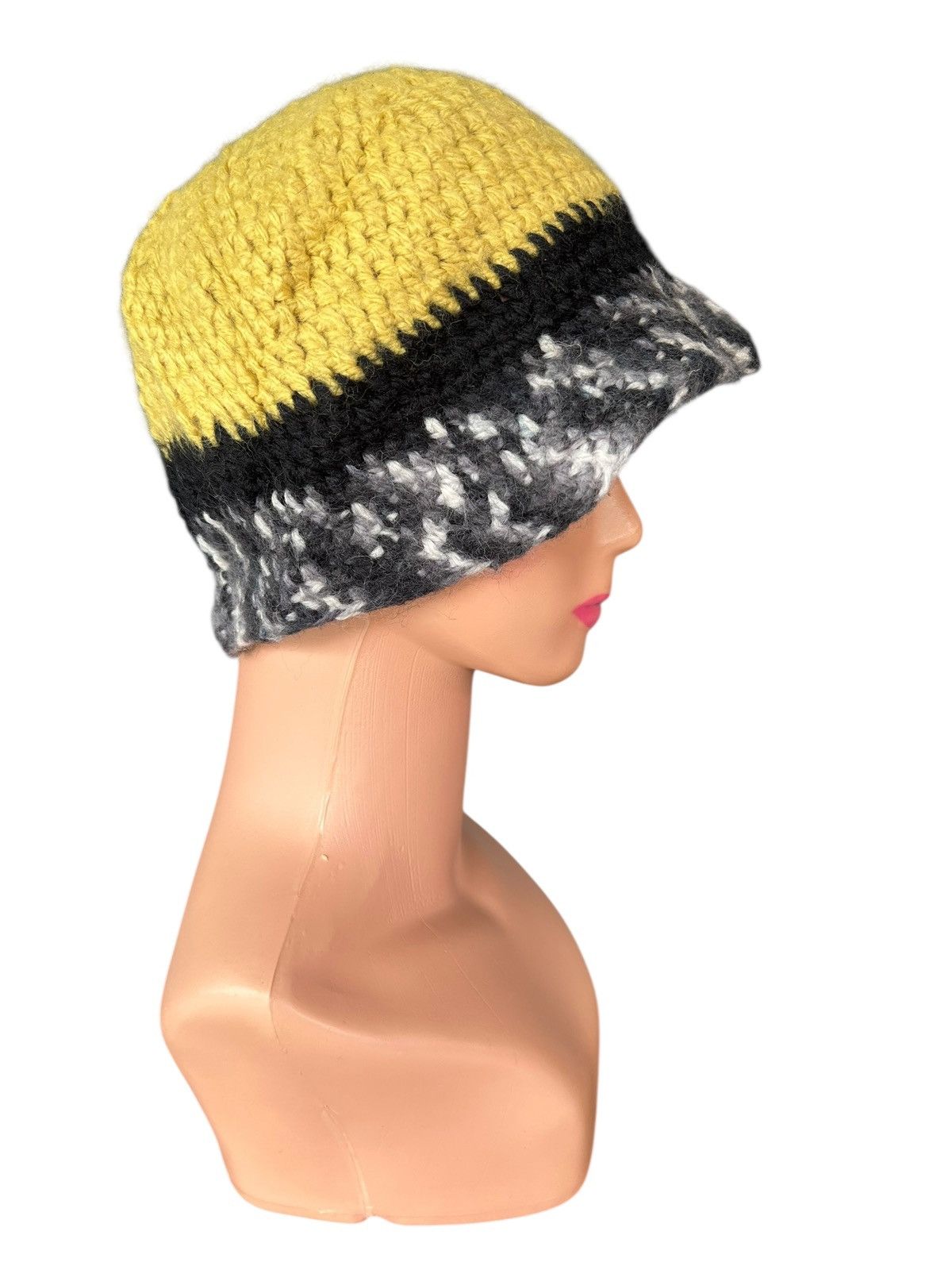 Kapital Crochet Knitted Handmade Beanie Hats Size ONE SIZE - 4 Thumbnail