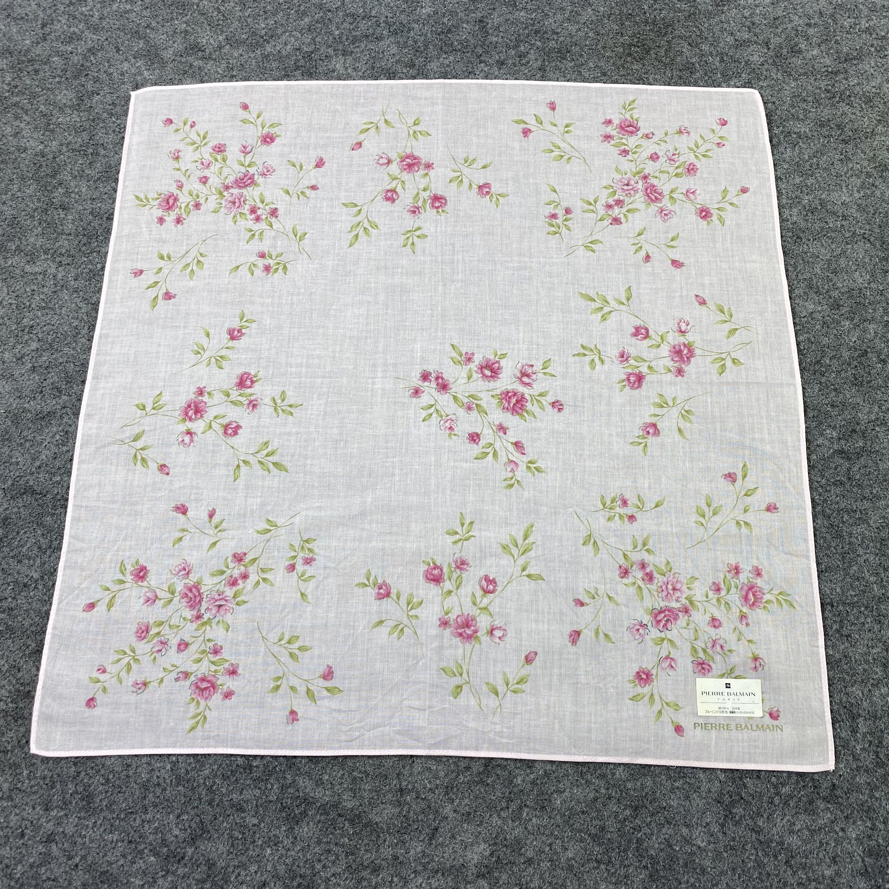 Pierre Balmain Pierre Balmain Handkerchief / Bandana / Neckerchief-B1382 Size ONE SIZE - 3 Thumbnail