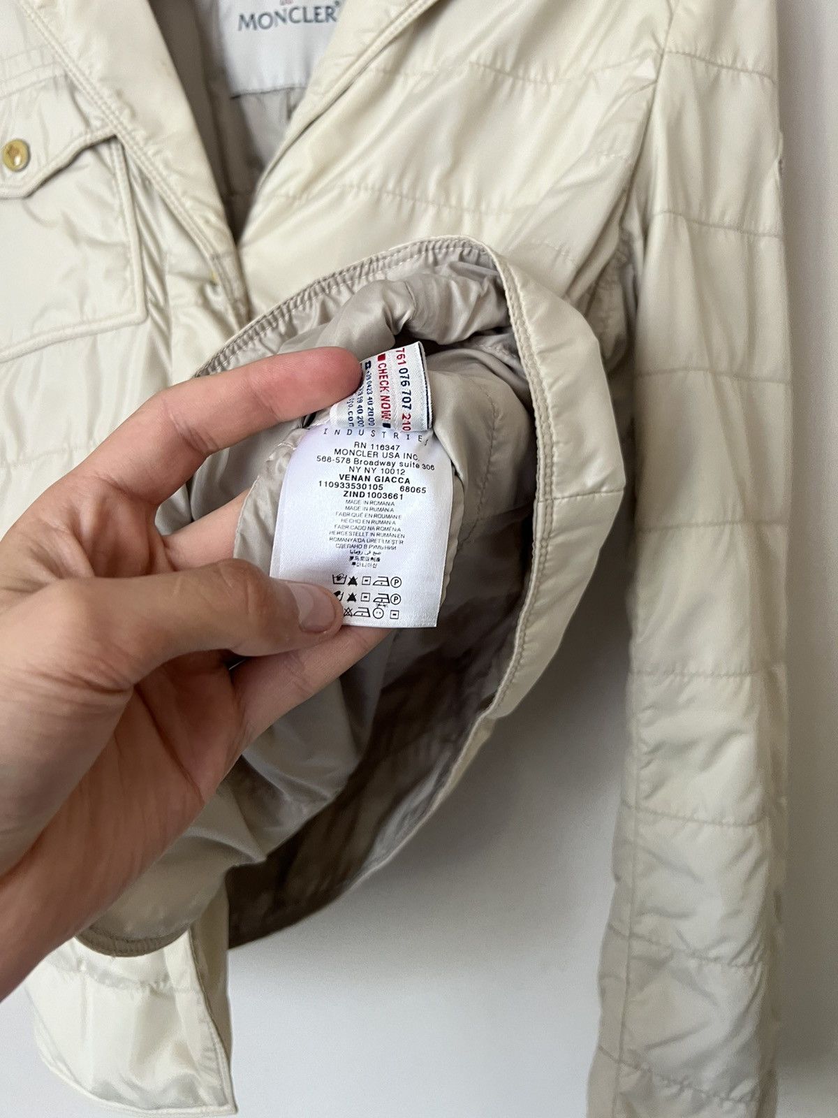 Moncler Light Jacket Moncler Size M / US 6-8 / IT 42-44 - 5 Thumbnail