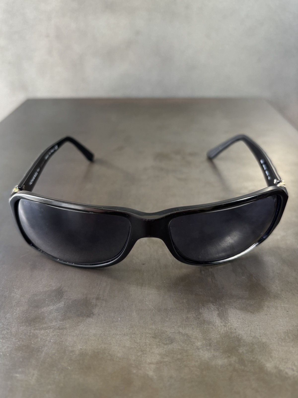 Chanel 2000s Vintage Chanel Sunglasses 5050 Y2K Quilted Double-C Size ONE SIZE - 17 Thumbnail