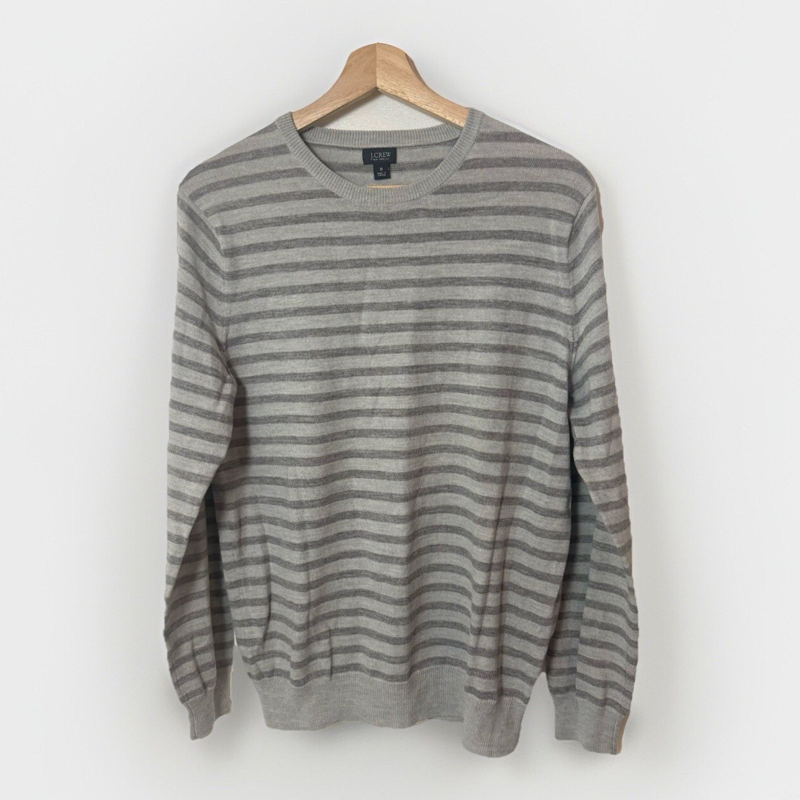 J.Crew J Crew 100% Merino Wool Sweater Gray Career Casual Preppy Size US S / EU 44-46 / 1 - 1 Thumbnail