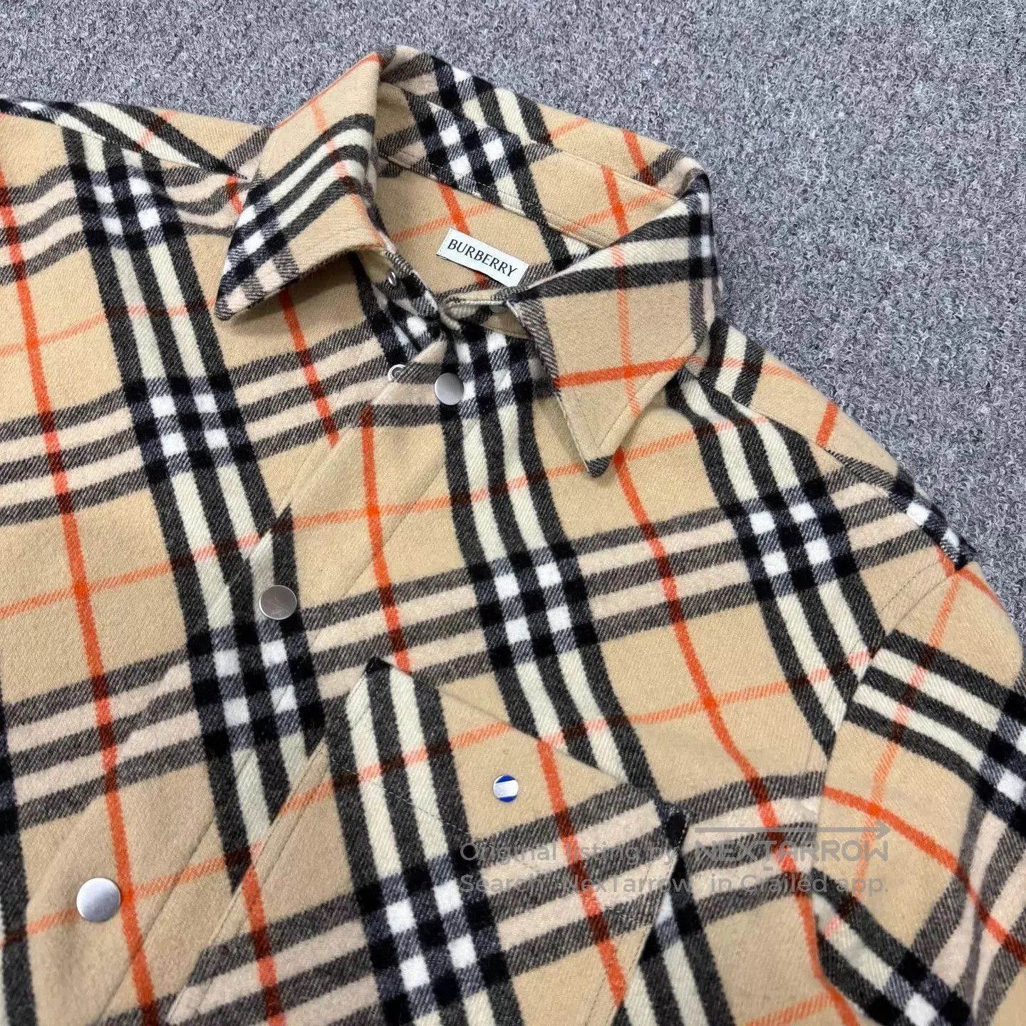 Burberry Plaid Long-Sleeve Button-Up Shirt. Size US S / EU 44-46 / 1 - 3 Thumbnail