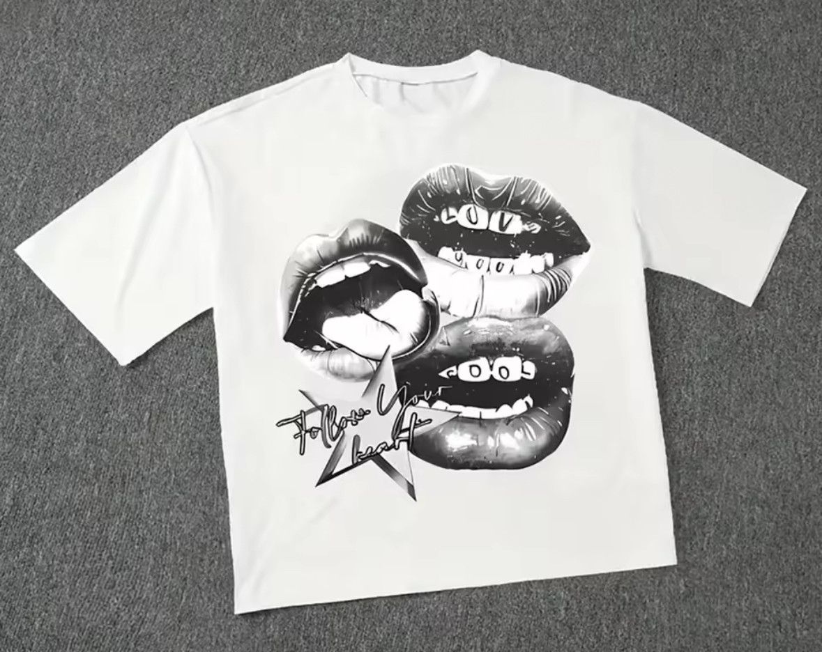 Other Street Y2K Big Lips Follow Your Heart Graphic White T-Shirt Size US L / EU 52-54 / 3 - 1 Thumbnail