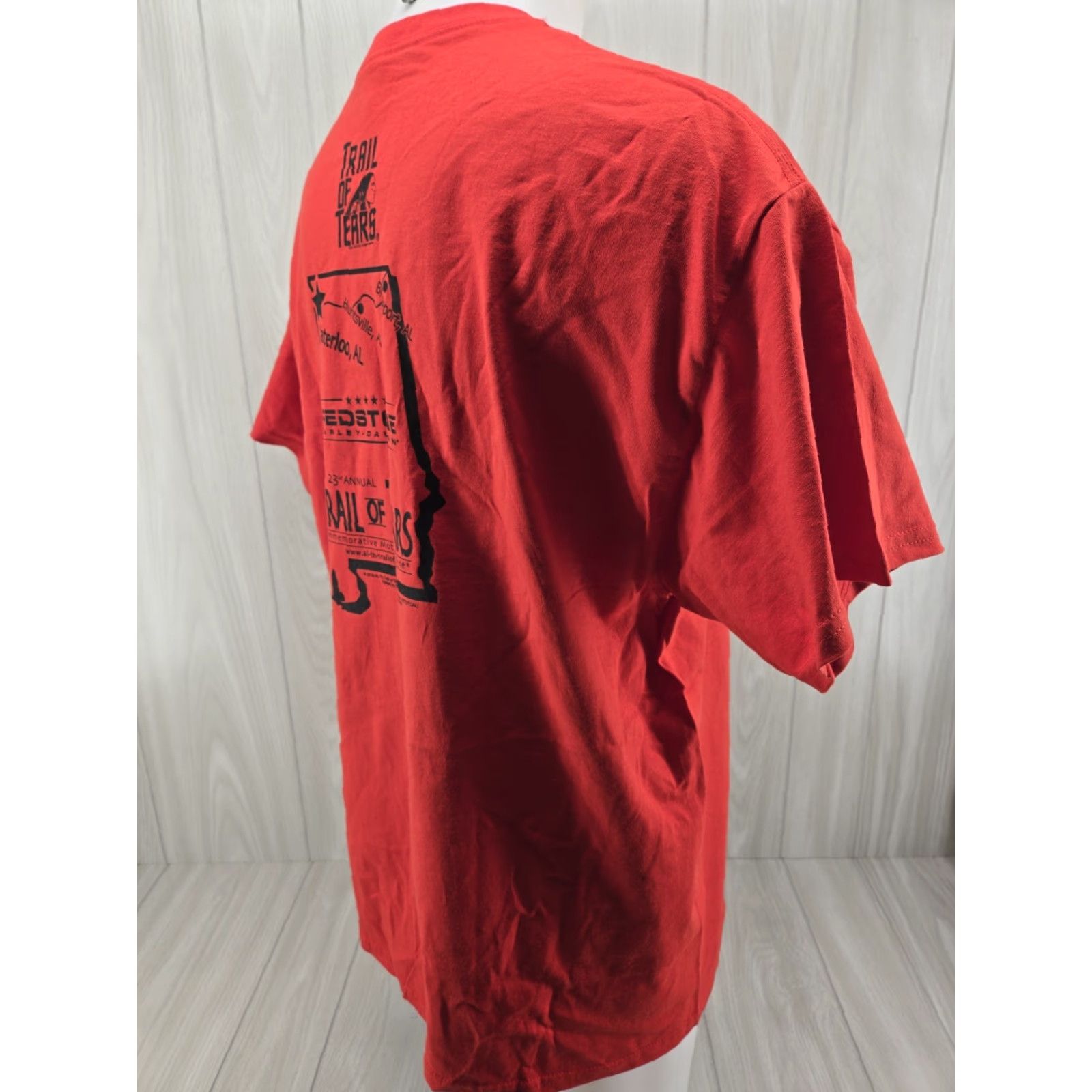 Gildan VINTAGE 2016 23rd Annual Motorcycle Ride Trail of Tears Red Cotton T-shirt XL Men T-Shirt Short Sleeve Crew Neck Graphic Print Gildan Size US XL / EU 56 / 4 - 7 Thumbnail