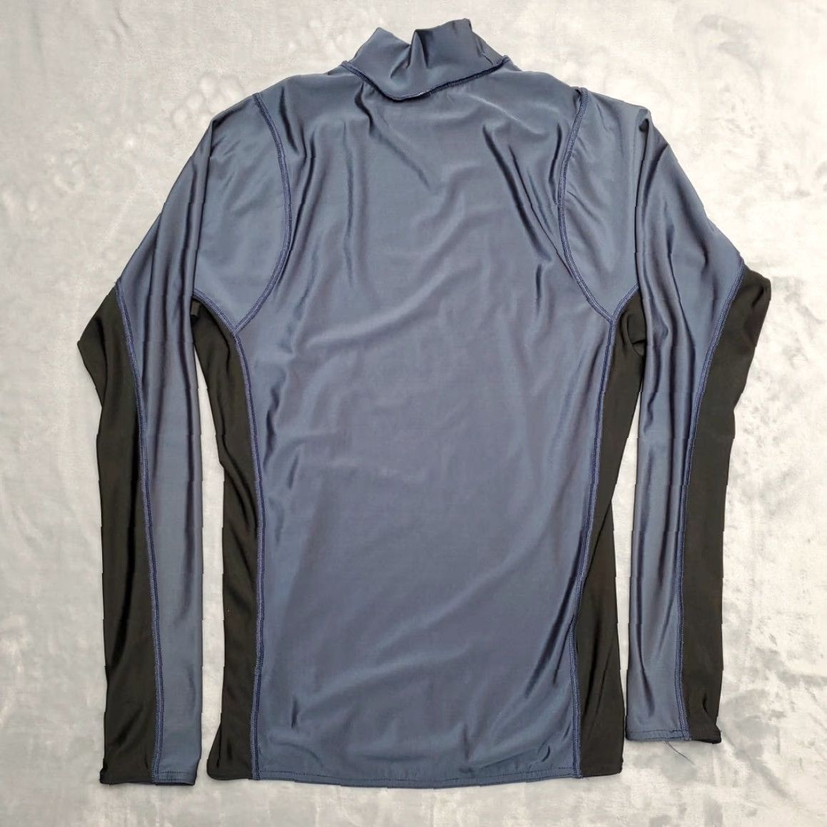 Patagonia VINTAGE Patagonia Shirt Mens L Blue Baselayer Pullover Performance Layer VTG Made in USA Ballpark: Cycling, Hiking, Skiing Mens Size US L / EU 52-54 / 3 - 7 Thumbnail