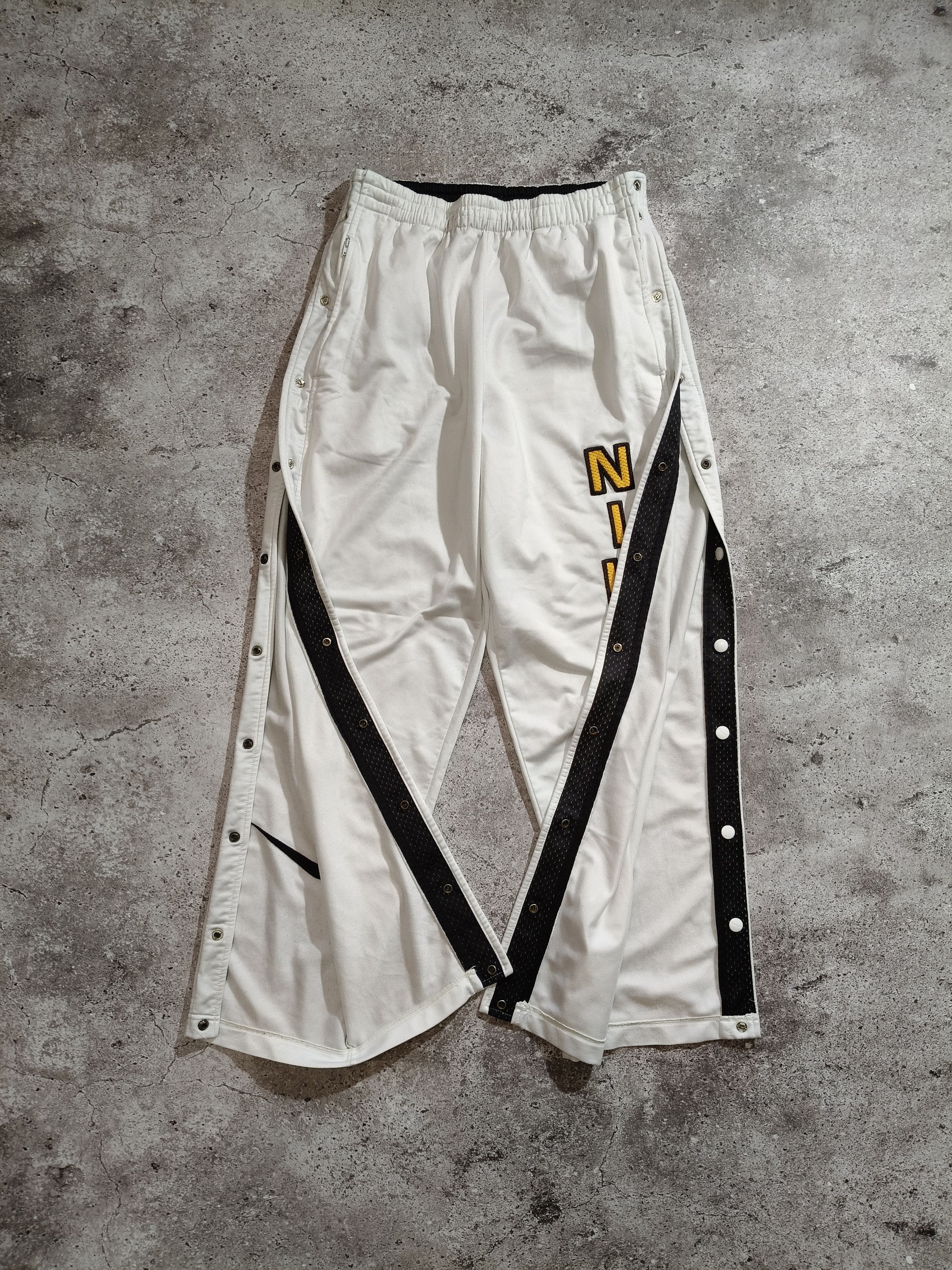 Nike Vintage Nike Snap Button Track Pants White Size M Size US 32 / EU 48 - 2 Thumbnail