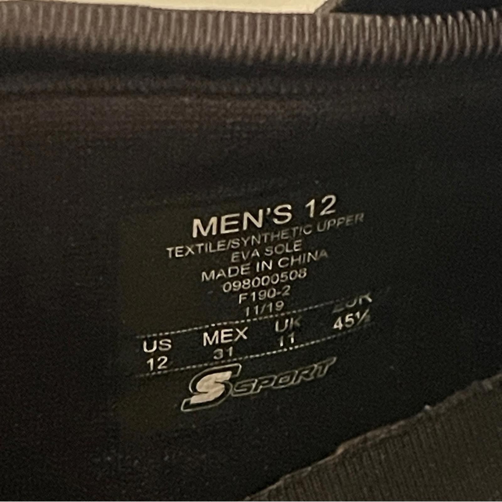 SKECHERS Skechers Men’s Slip-On Comfort Walk Shoes in many sizes Size US 10 / EU 43 - 8 Thumbnail