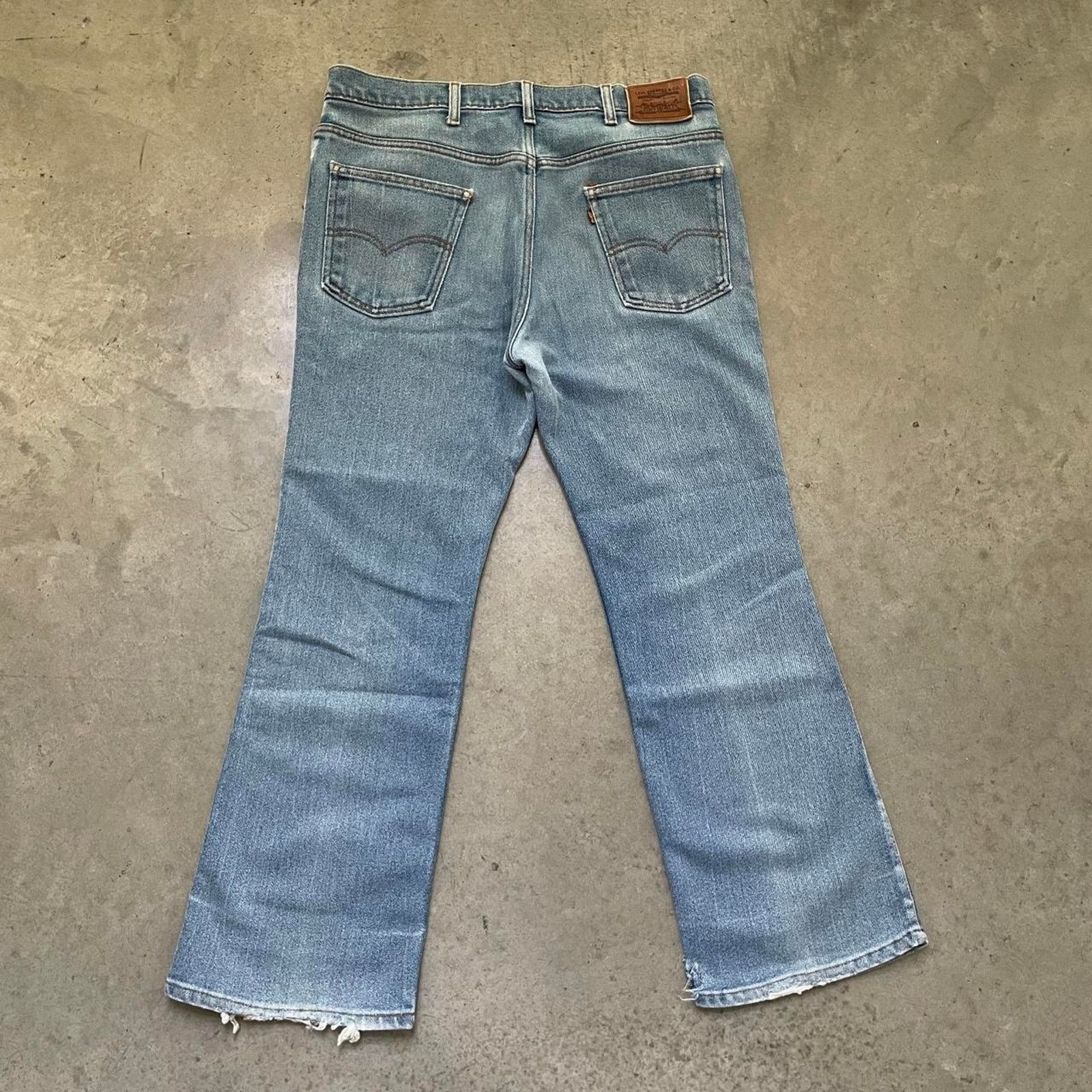 Levi's Vintage Levi’s Flared Medium Washed Blue Jeans Size US 36 / EU 52 - 2 Thumbnail